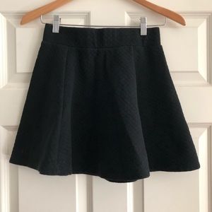 H&M black quilted skirt